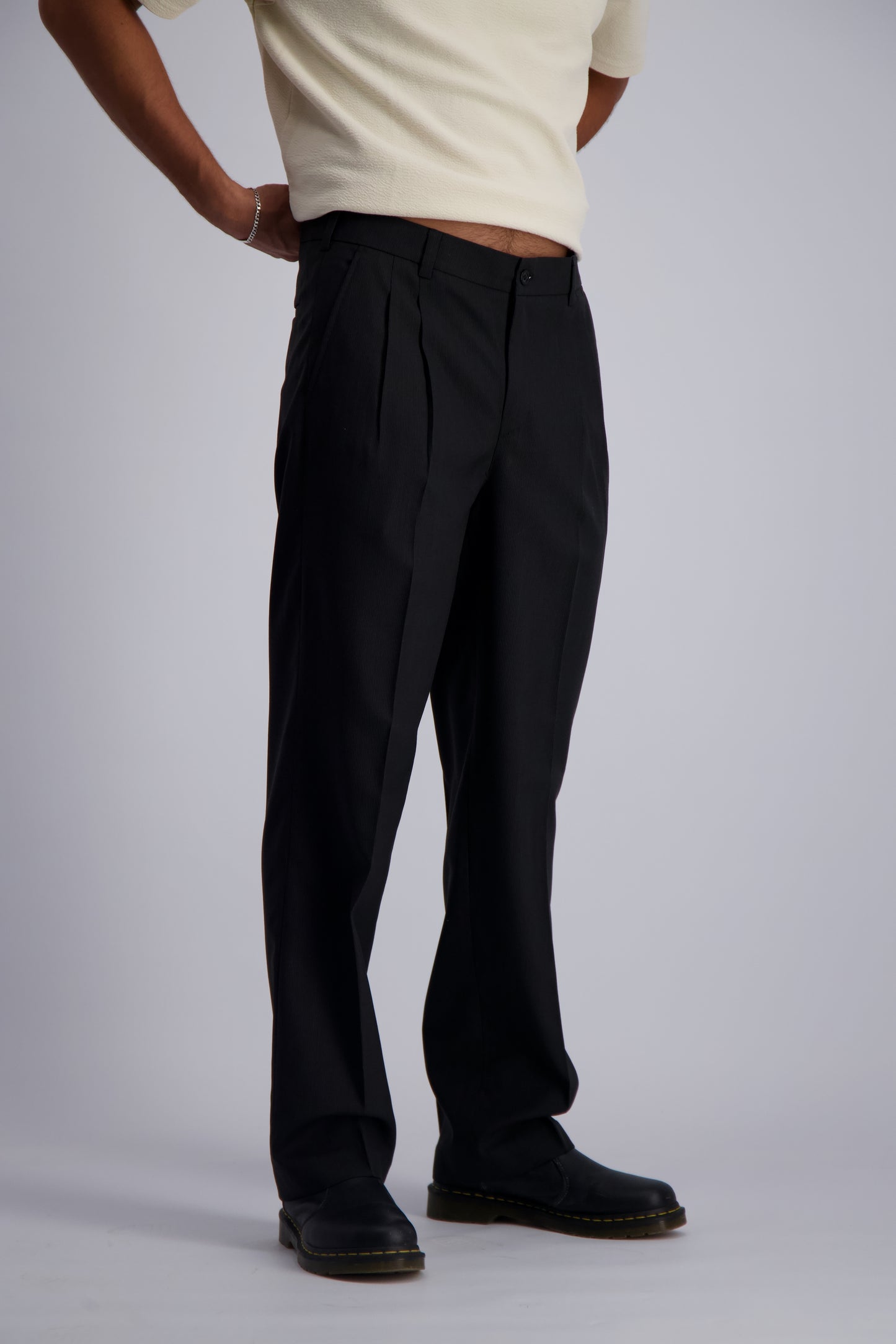 Pantalón I – Pliegues